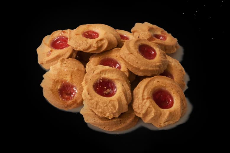 Jam Biscuit